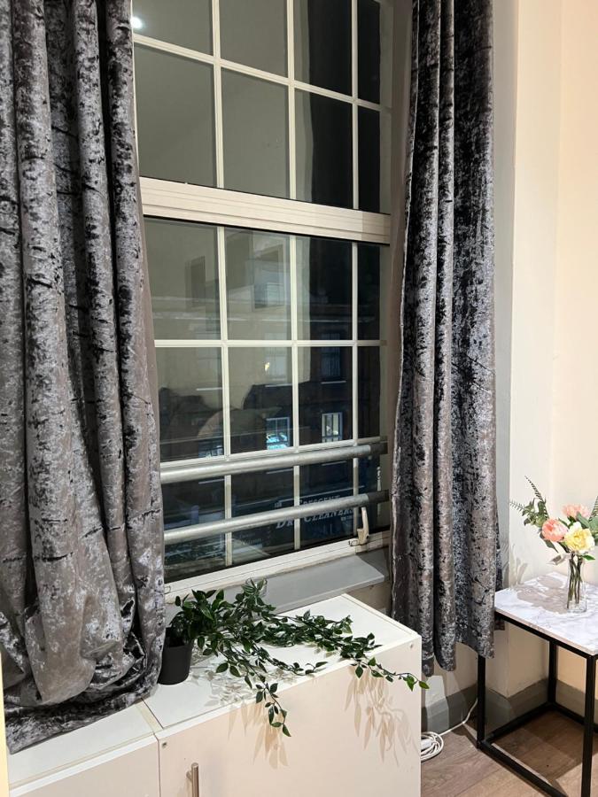 3 Bedroom Flat In King'S Cross, St Pancras'S. 2 Minutes To Euston. Лондон Екстер'єр фото