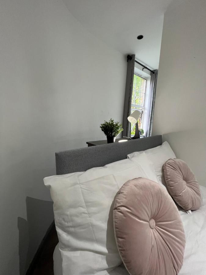 3 Bedroom Flat In King'S Cross, St Pancras'S. 2 Minutes To Euston. Лондон Екстер'єр фото