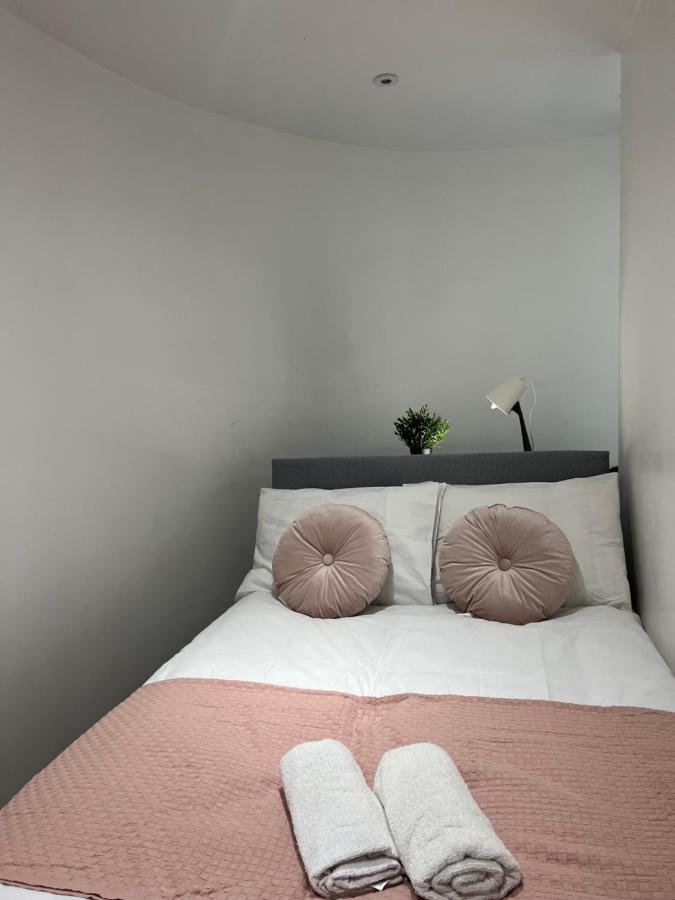 3 Bedroom Flat In King'S Cross, St Pancras'S. 2 Minutes To Euston. Лондон Екстер'єр фото