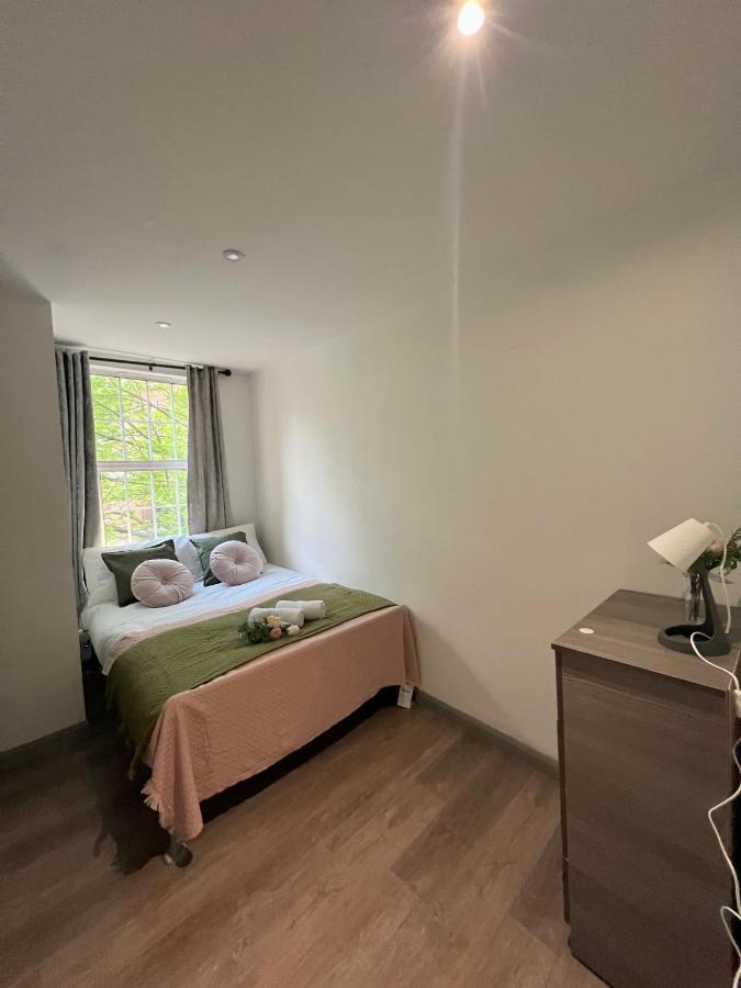 3 Bedroom Flat In King'S Cross, St Pancras'S. 2 Minutes To Euston. Лондон Екстер'єр фото