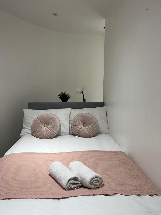 3 Bedroom Flat In King'S Cross, St Pancras'S. 2 Minutes To Euston. Лондон Екстер'єр фото